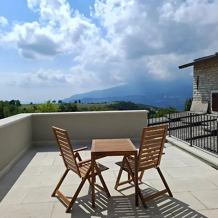 Campan Bed & Breakfast