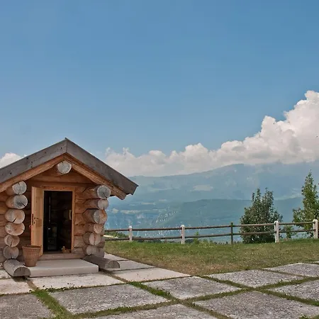 فندق مبيت وإفطار Campan Sant'Anna d'Alfaedo