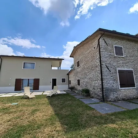Campan Bed & Breakfast Sant'Anna d'Alfaedo